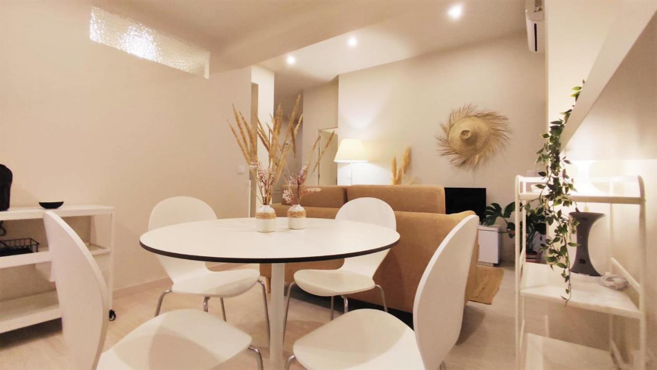 Naty With Terrace Apartment *